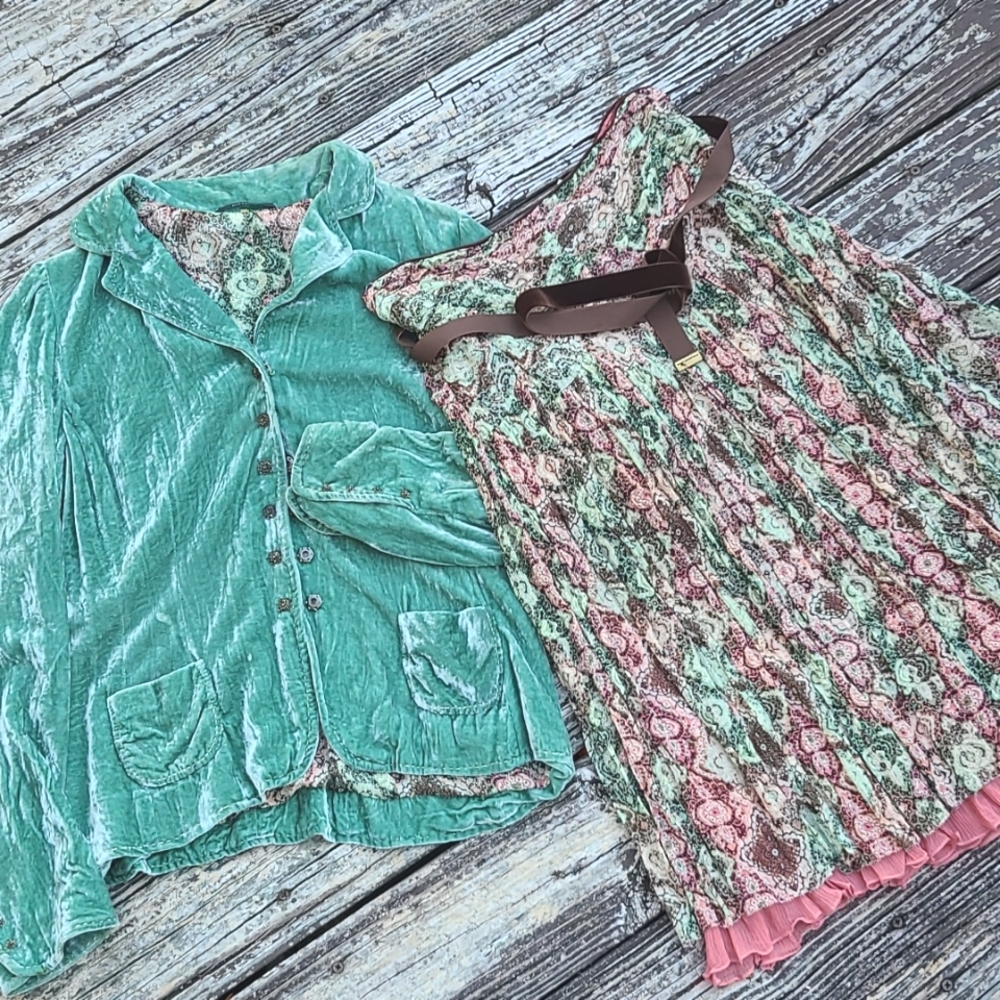 ELIE TAHARI GORGEOUS  Reversible 2 Pc silk velour skirt jacket set Ladies sz 4